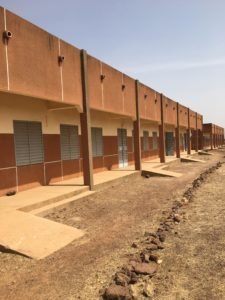 école scolaire à Dano