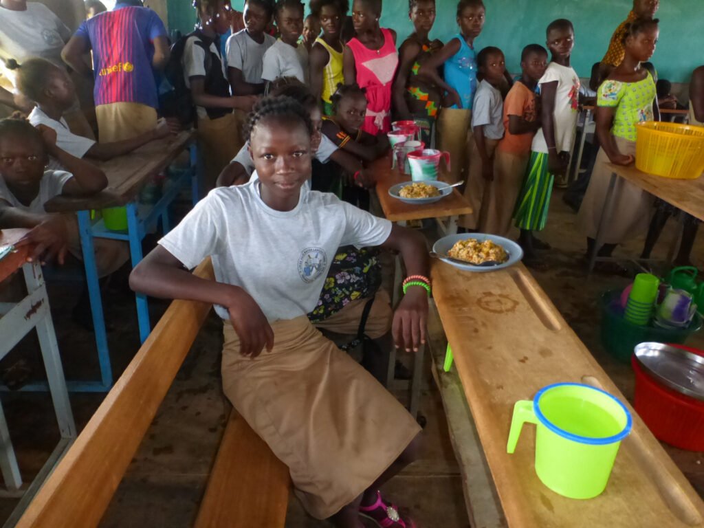 enfant cantine